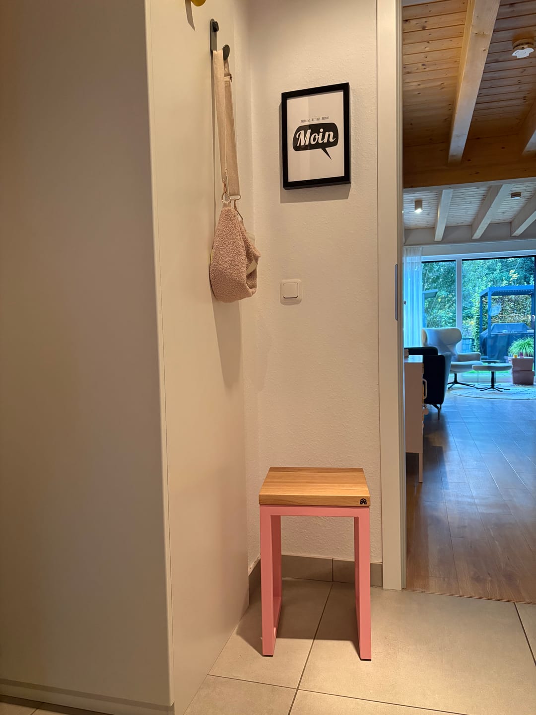 Customer photo review of Hocker Holz Eiche ohne Mittelstrebe TALON