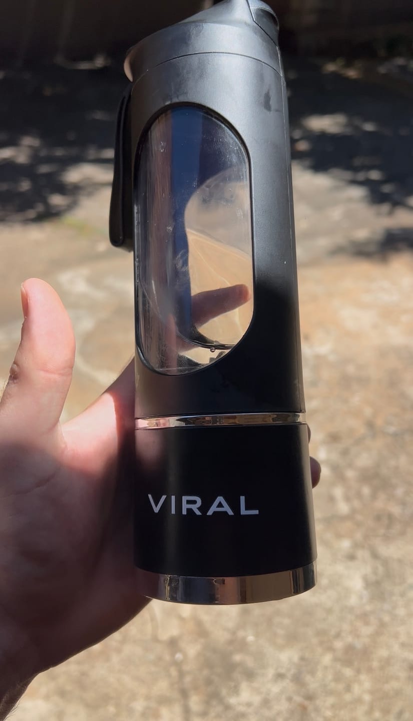 Customer photo review of VIRAL Portable Blender