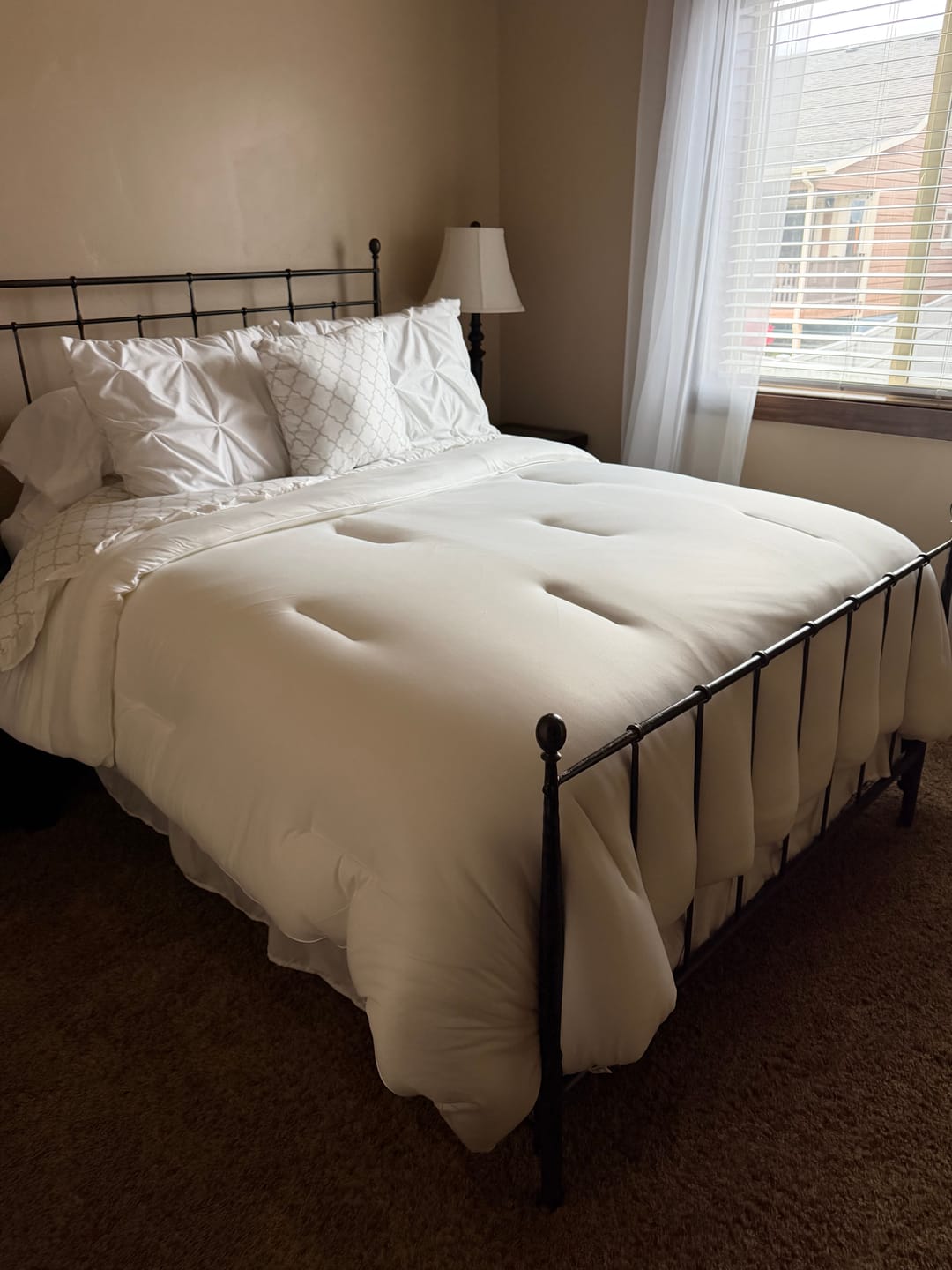 Customer photo review of MarshMellow Comforter