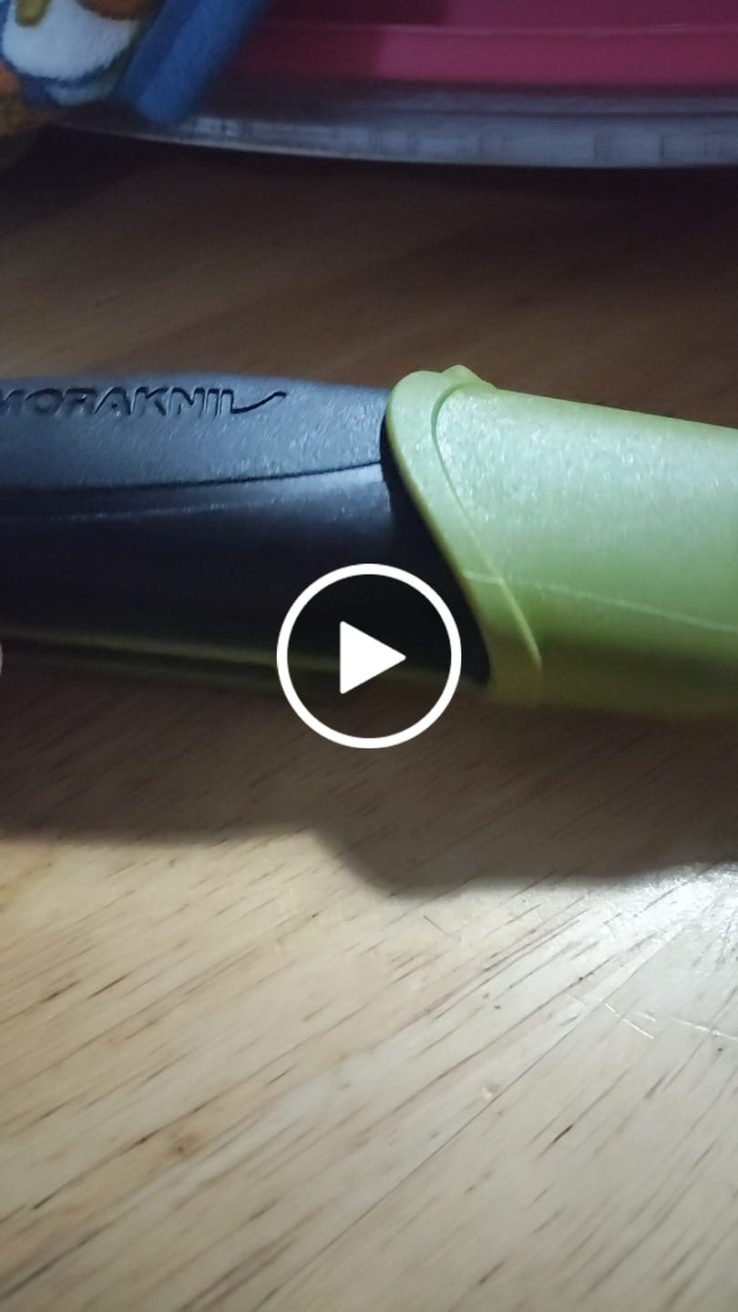 Customer video review of Morakniv Companion Stainless Steel Knife Olive Green 14075