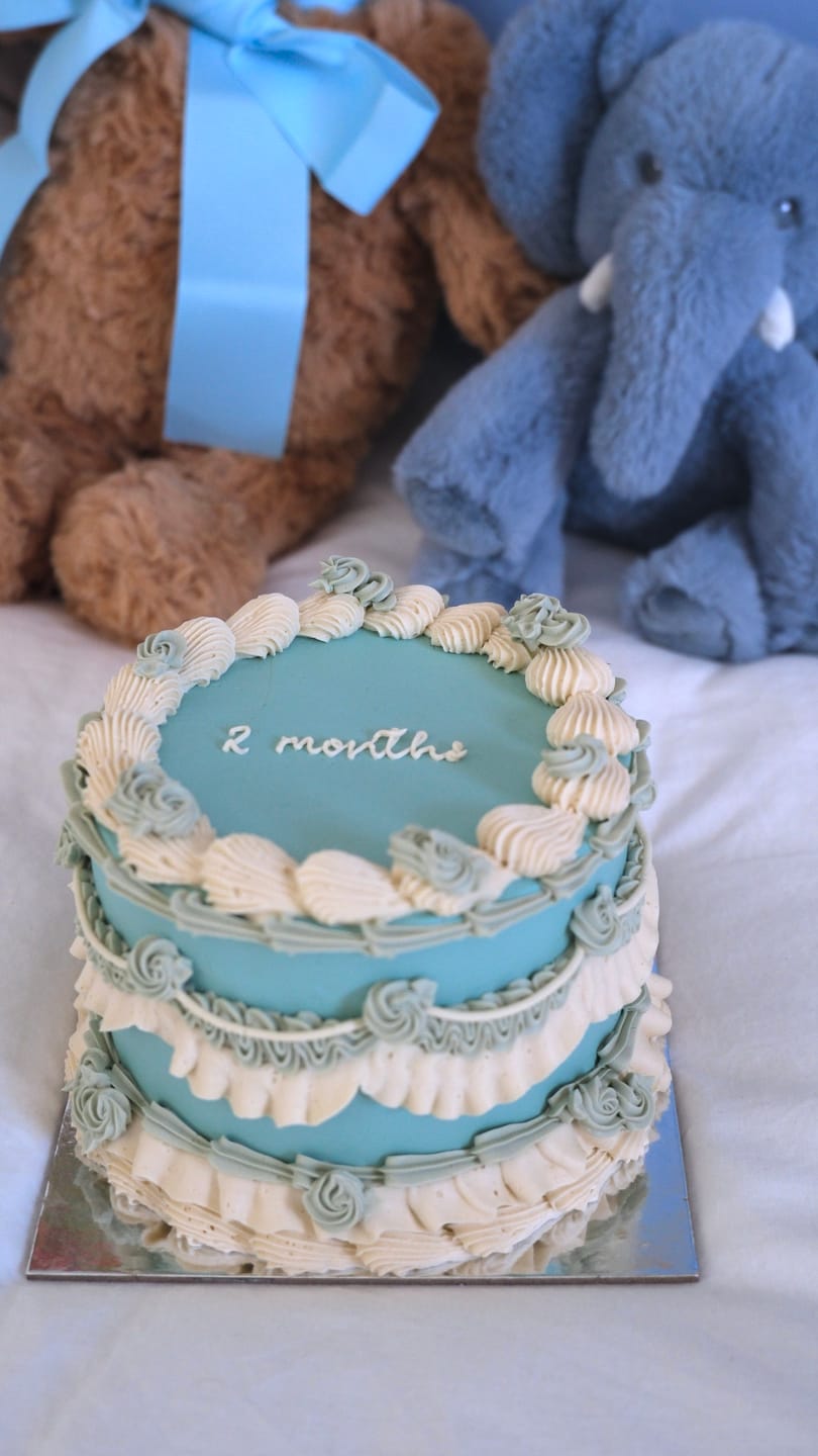 Customer photo review of mia mini cake