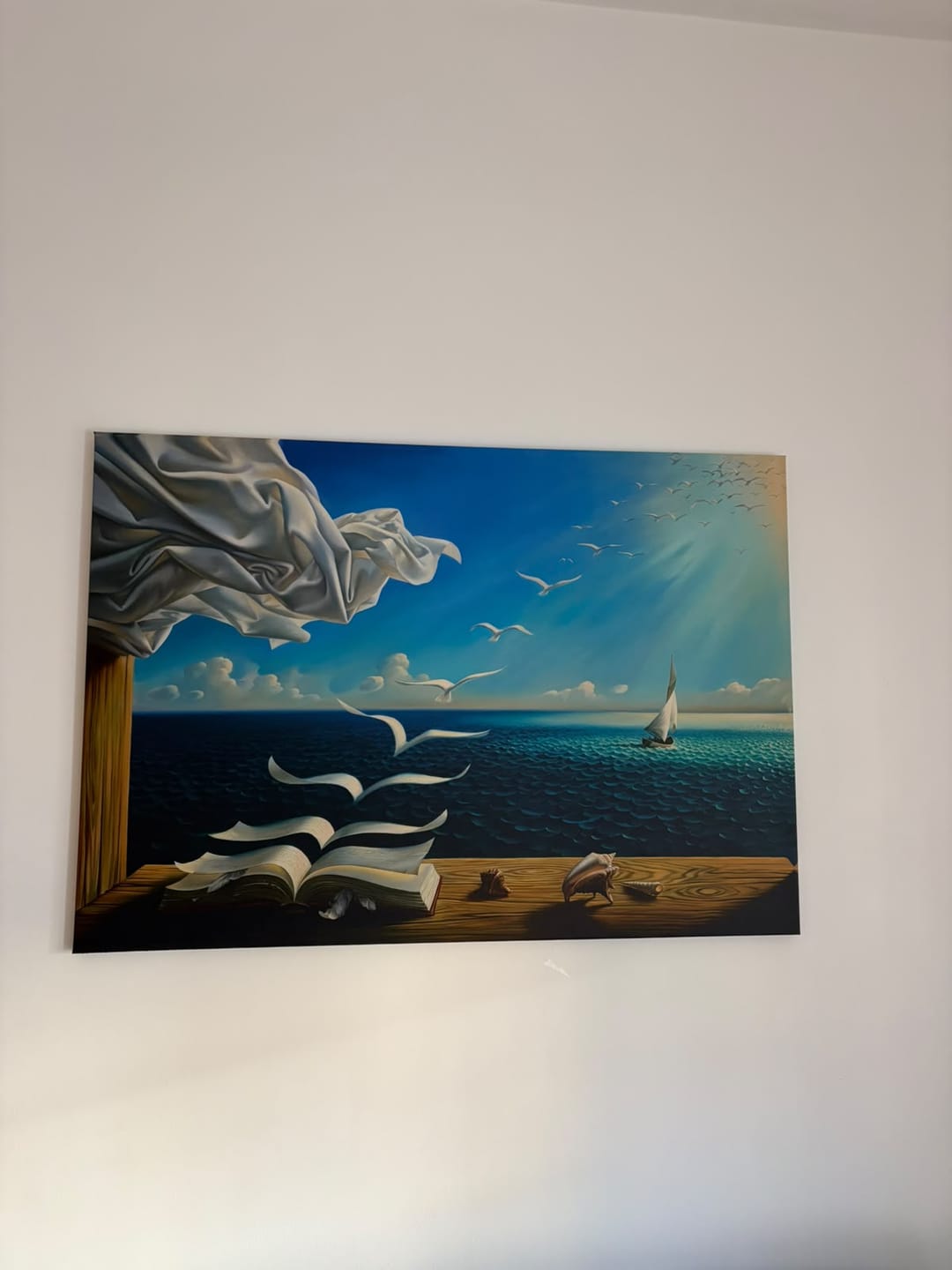 Customer photo review of Salvador Dali Libri d'arte per uccelli
