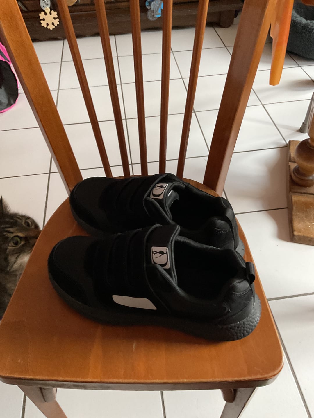 Customer photo review of Baskets de Marche Orthopédiques Larges