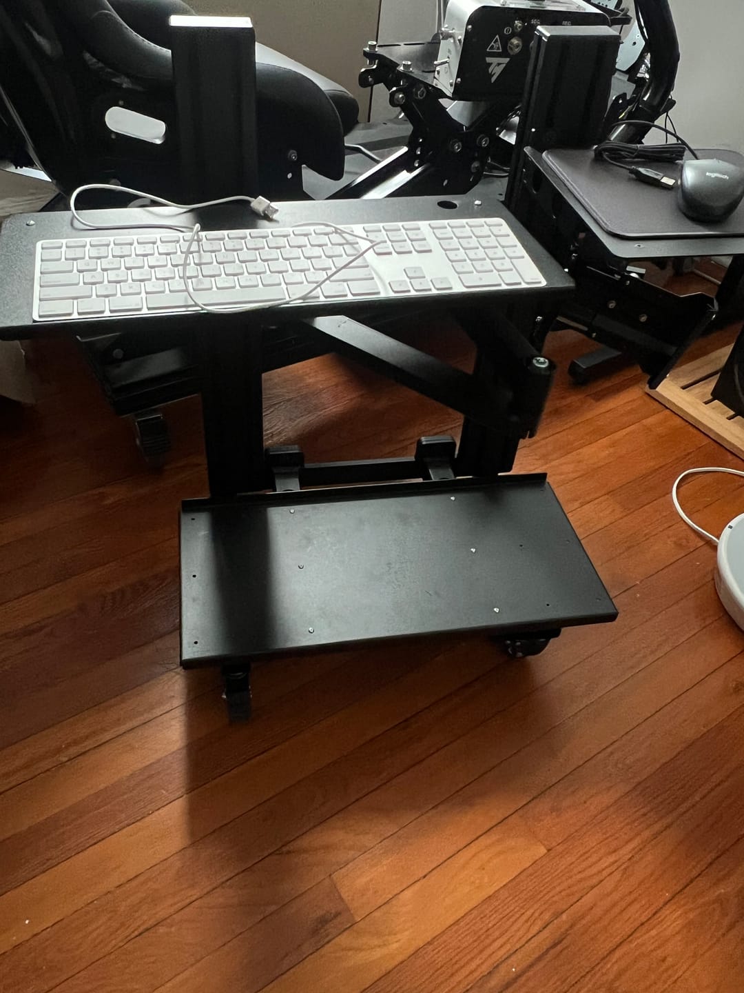 Customer photo review of RSEAT S-Stand Mobile Accessories Stand