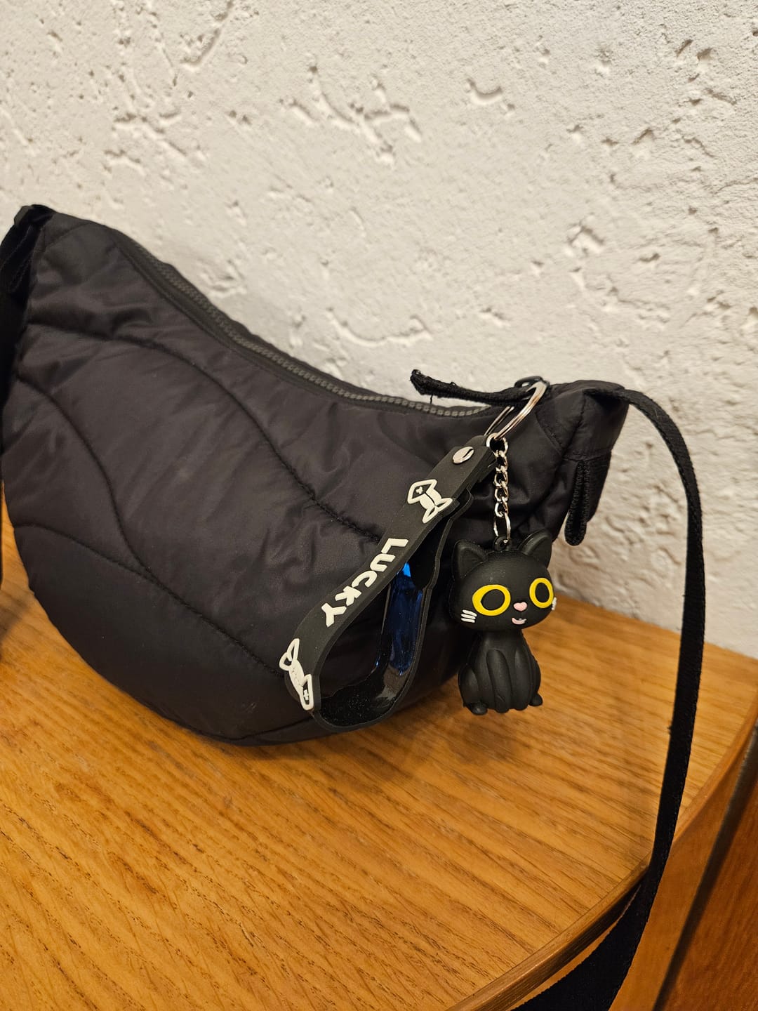 Customer photo review of Schwarze Katze 3D Taschenanhänger Lucky