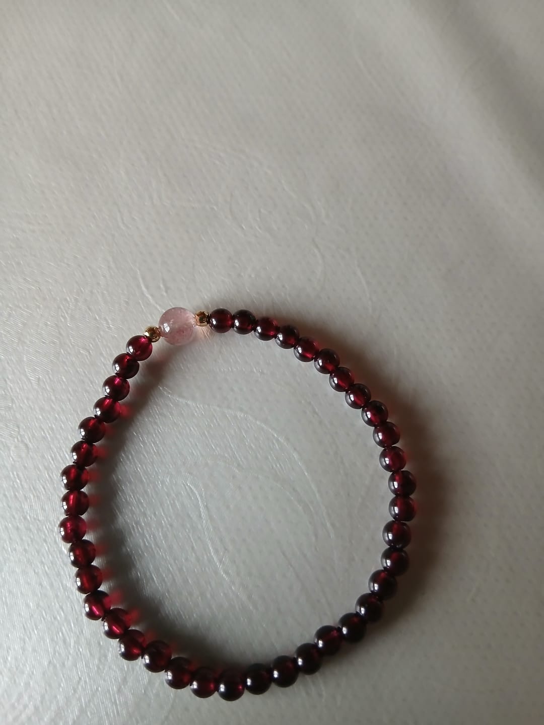 Customer photo review of Rubin Armband - Perlen geschliffen