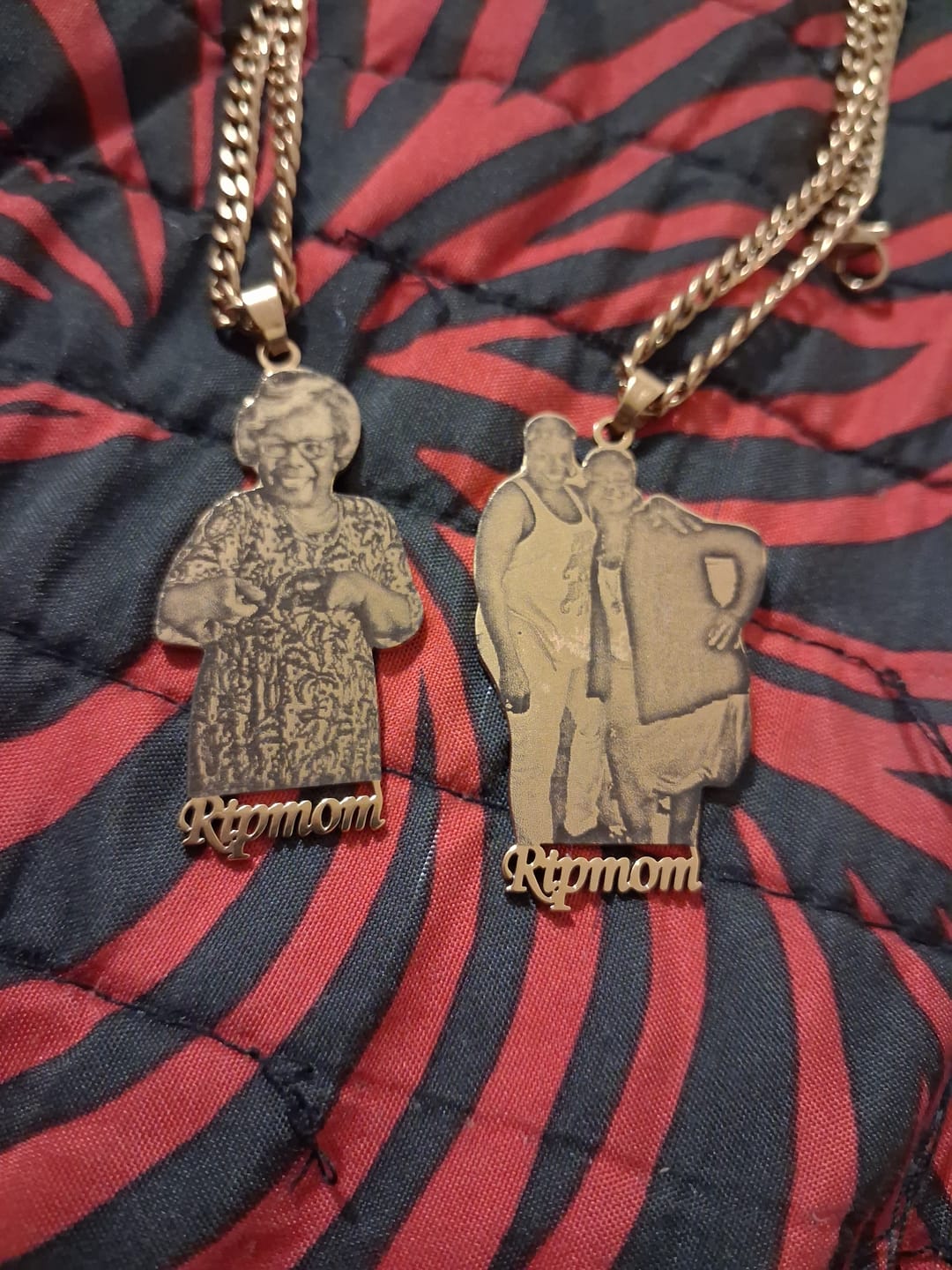 Customer photo review of Custom Photo Engraved Pendant Necklace