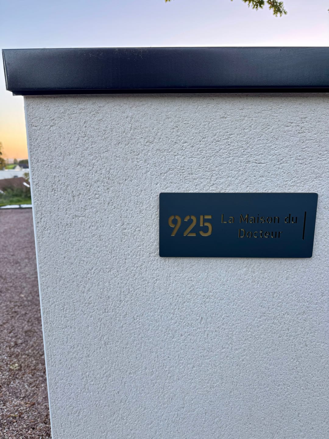 Customer photo review of Numero civico e testo modello Stencil Horizontal