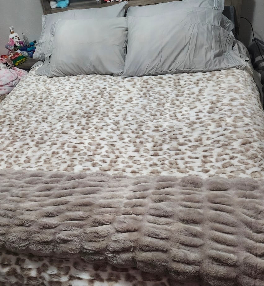 Customer photo review of Original Hugs Dollie Blanket
