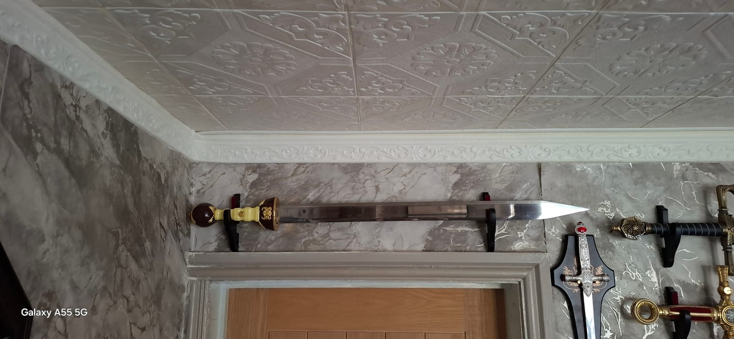 Customer photo review of GLADIATOR - Roman Spatha Gladius