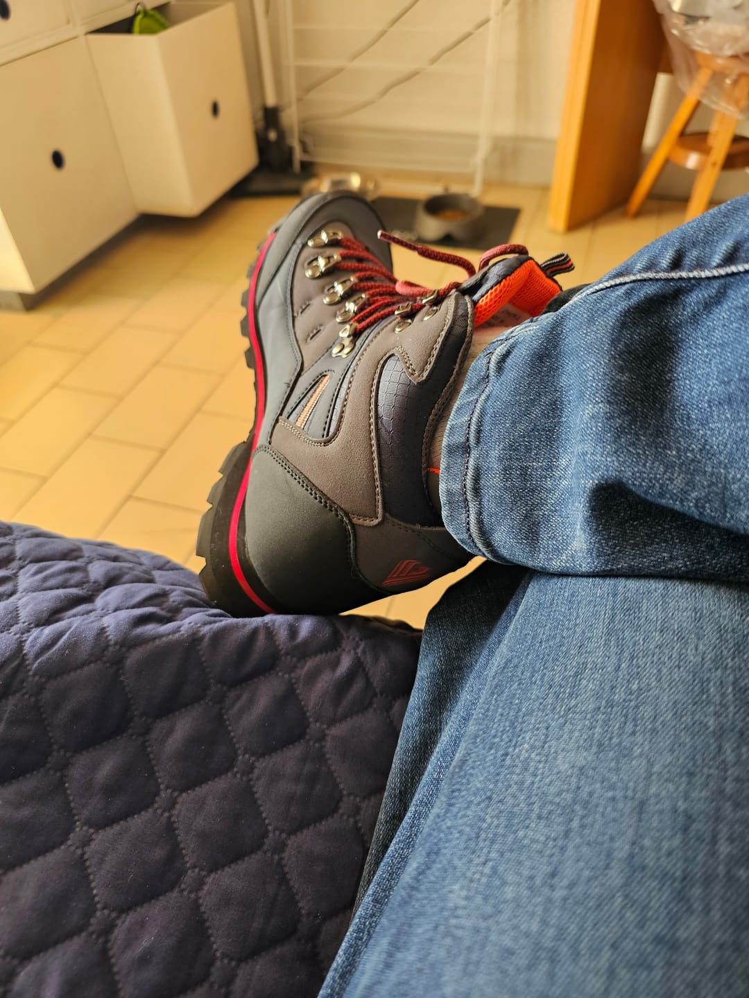 Customer photo review of Chaussures de Randonnée Imperméables & Robustes