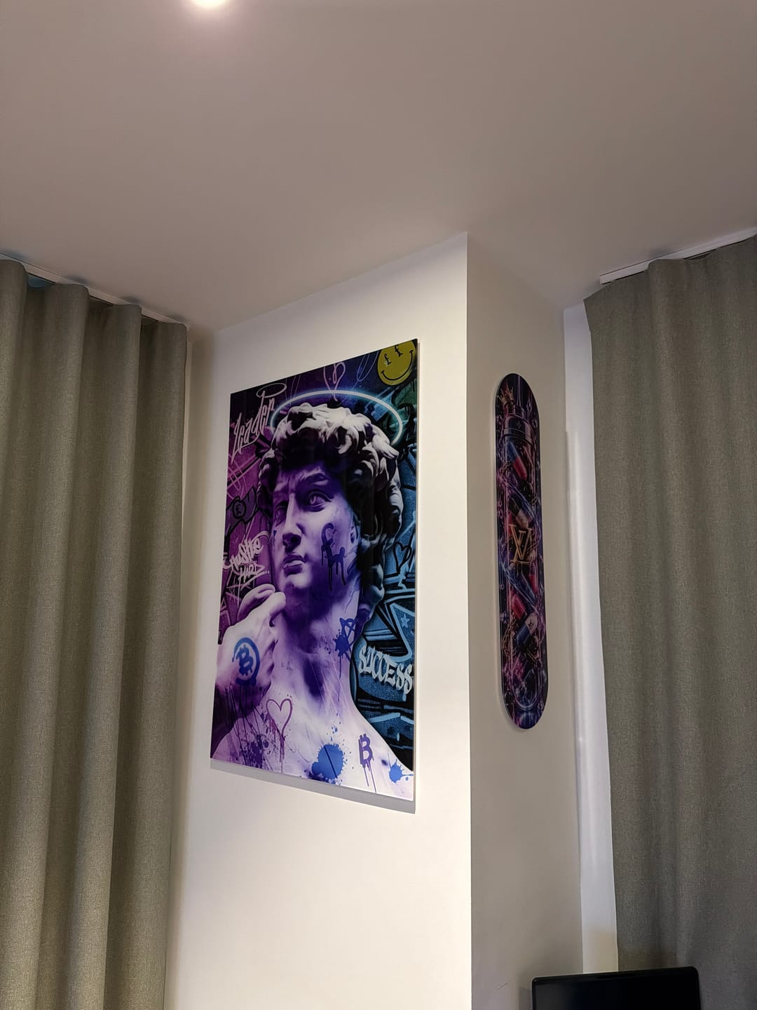 Customer photo review of David Graffiti