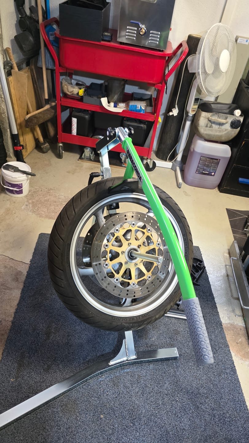 Customer photo review of Street Bike Tyre Changer