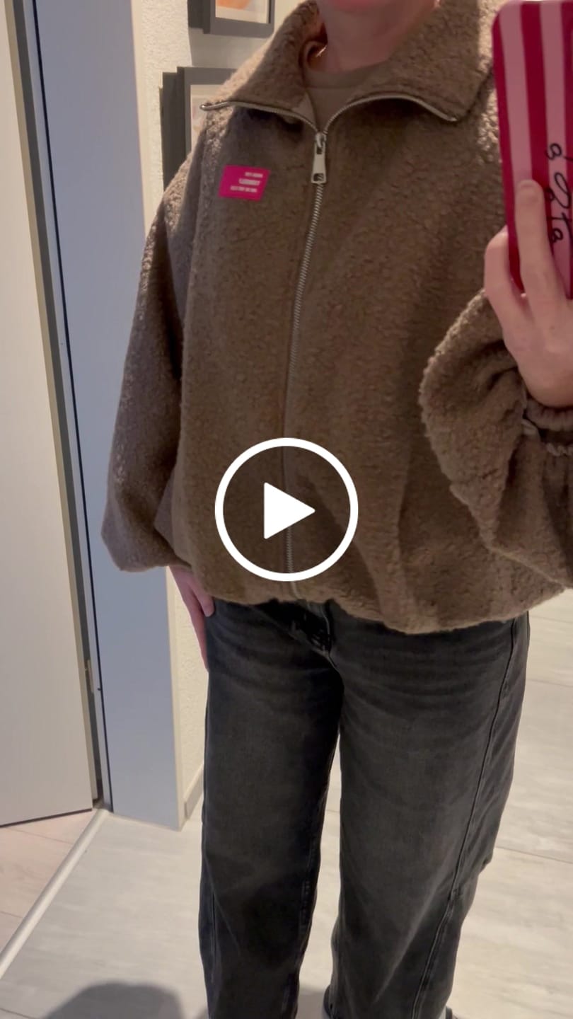 Customer video review of Kuschel Jacke mit Reißverschluss & Patch DRESS FOR YOURSELF Taupe