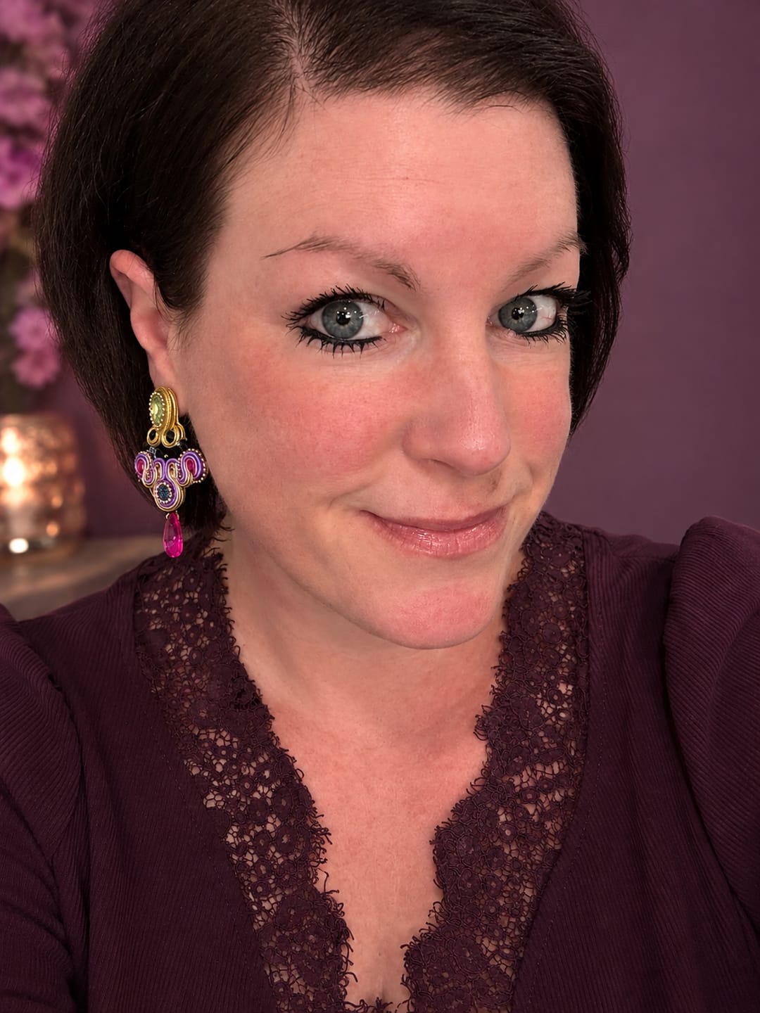Customer photo review of Vorbestellbar - Modische Soutache-Ohrringe in Violett, Pink und Grün