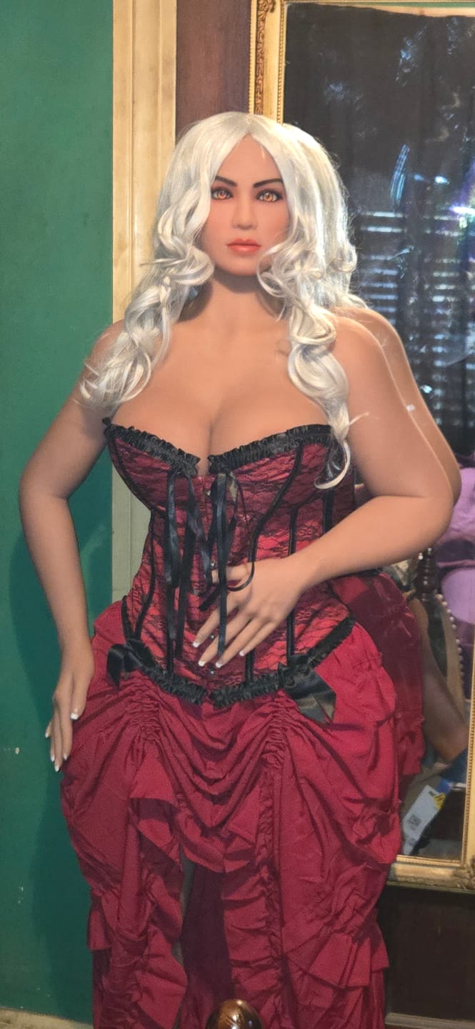 Customer photo review of US Stock - Isola 163cm A17 Tanned Skin Big Boobs Big Butt TPE Sex Doll BBW Adult Love Doll