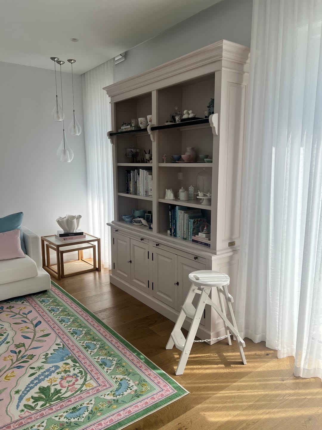 Customer photo review of Bravo Stool | Step Ladder | Mahogany & Teak - Classic Collection