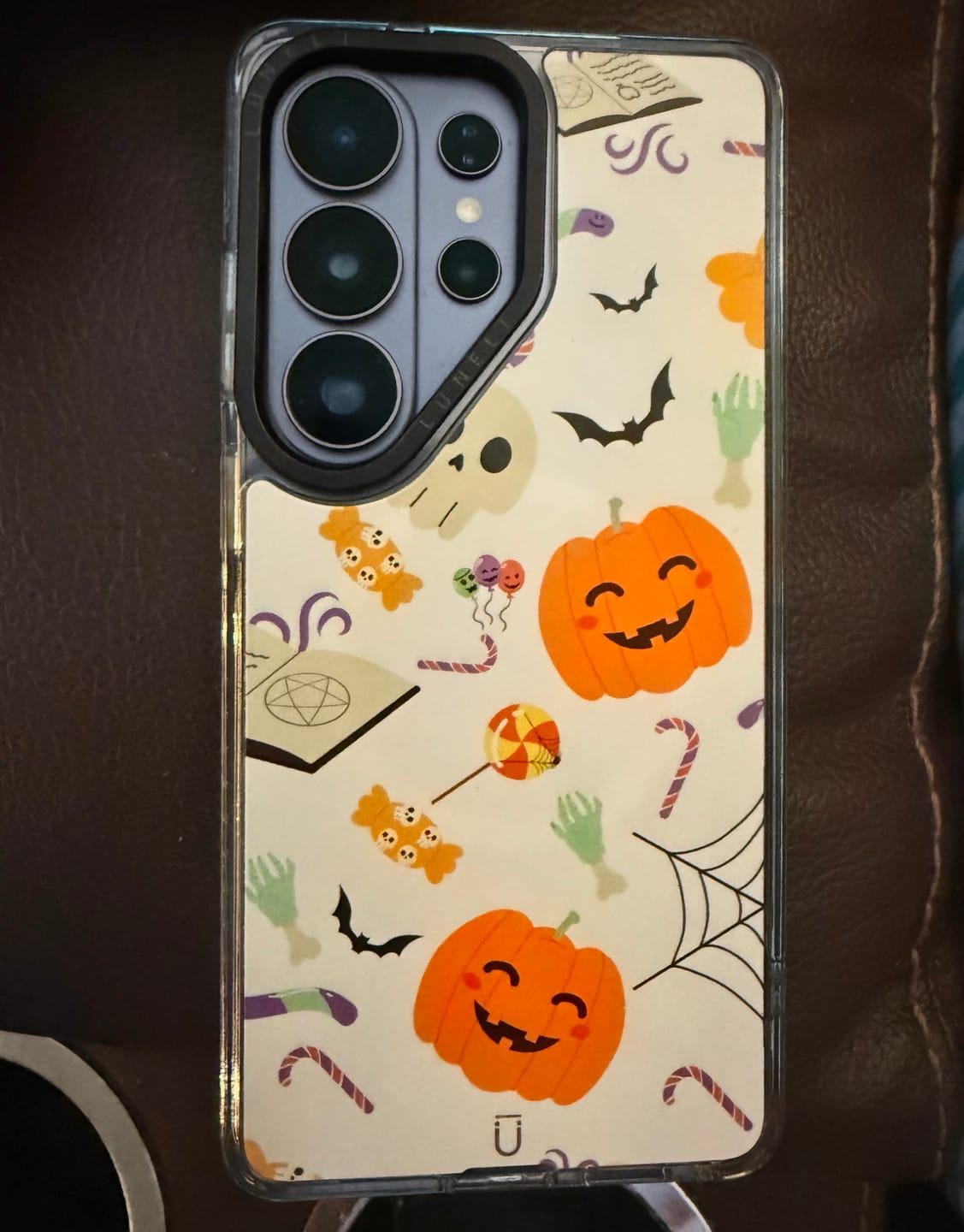 Customer photo review of Addison - Halloween Gummy Worms