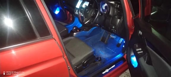 Customer photo review of Luces LED de Ambiente para Coche sin Cables