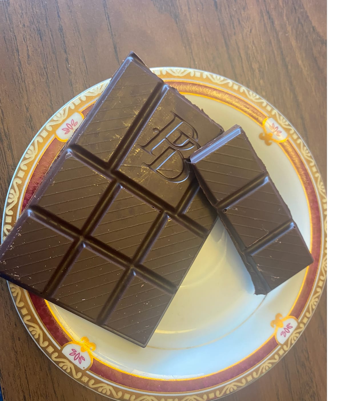 Customer photo review of 85% Cocoa Dark Chocolate Bar