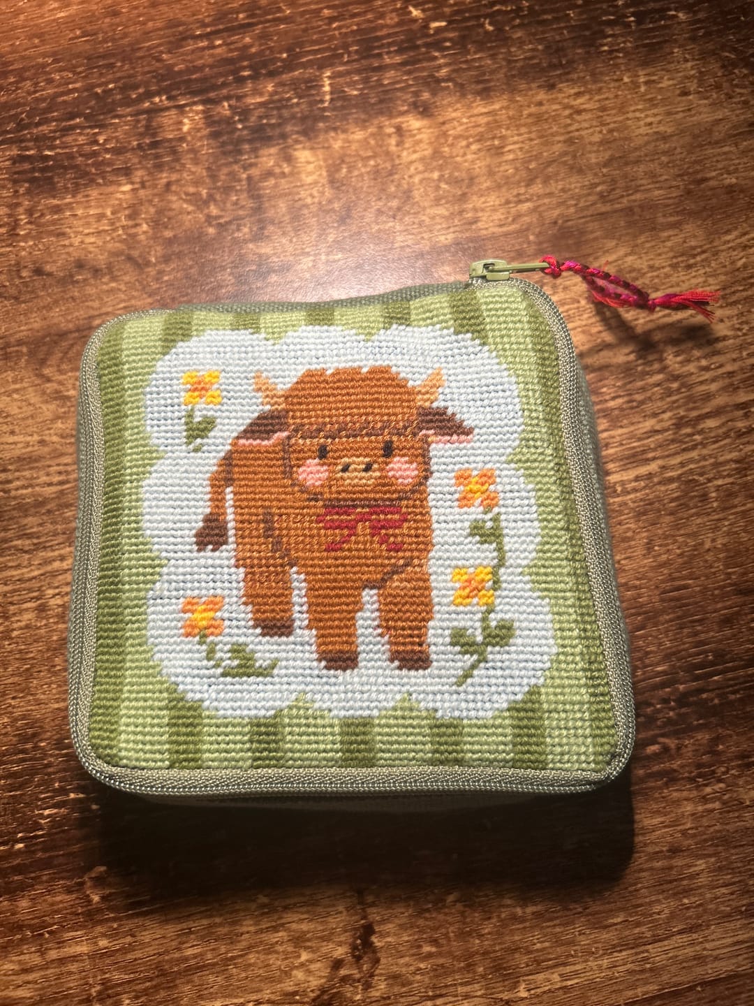 Customer photo review of HIGHLAND COW - Needlepoint Pouch Kit