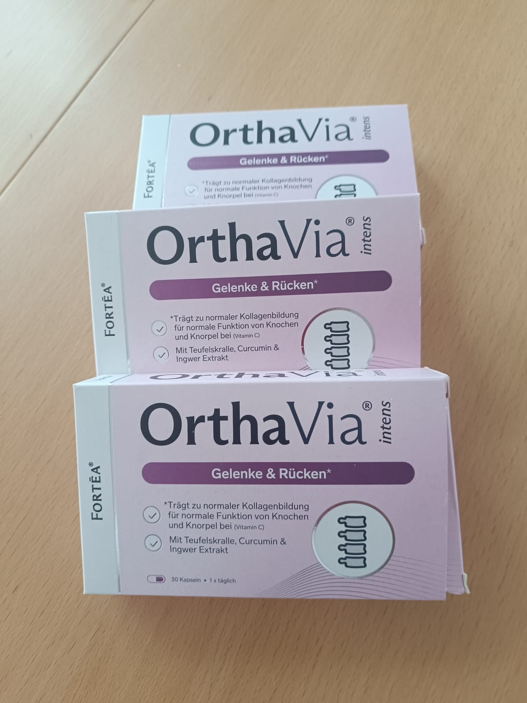 Customer photo review of OrthaVia® intens – Gelenke & Rücken