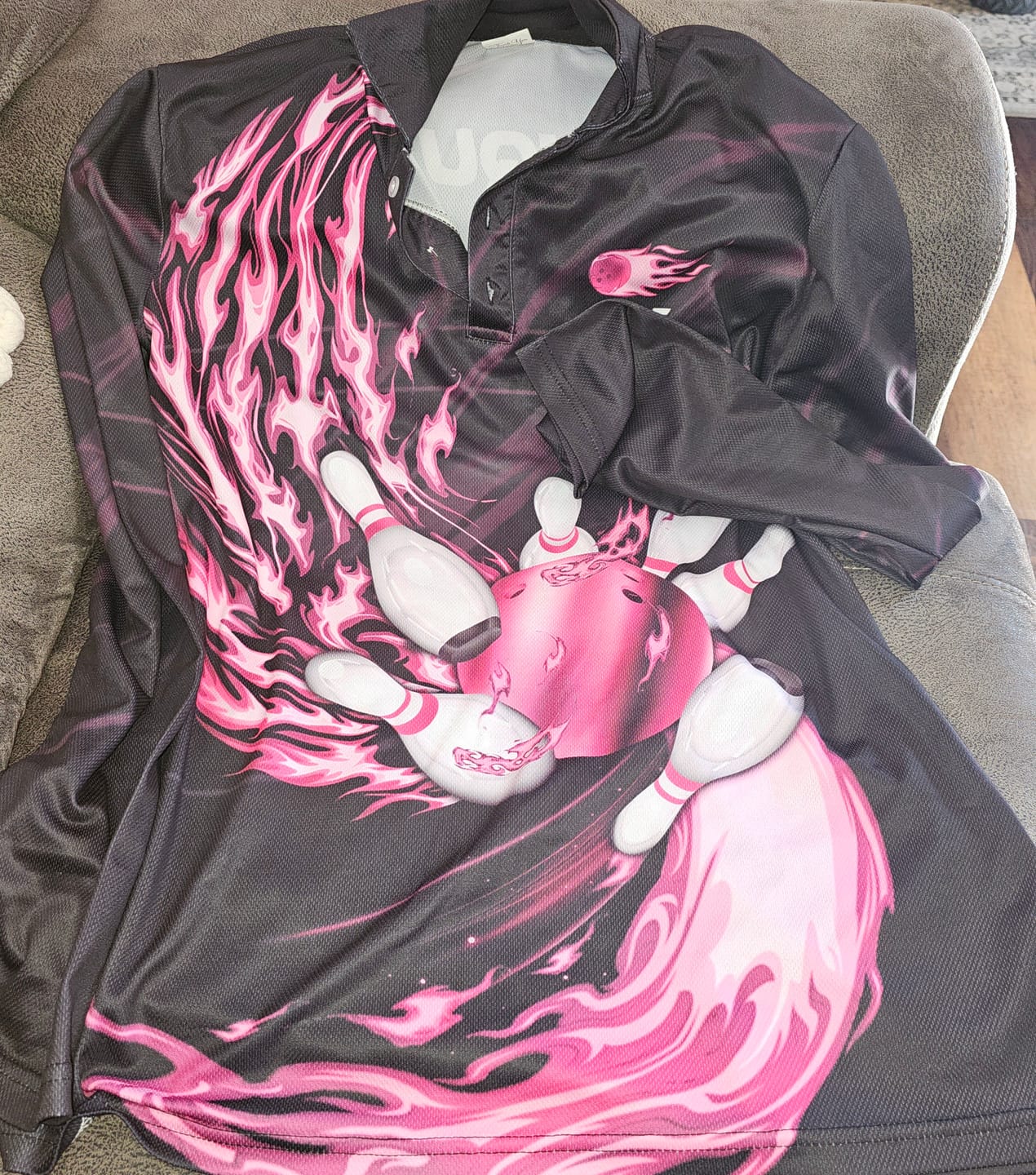 Customer photo review of Black Womens bowling shirts Custom Pink flame Bowling ball and pins Team league bowler Jerseys NQS8483