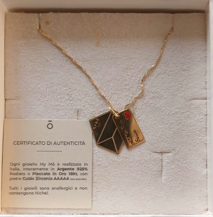 Customer photo review of Collana Busta e Foglio