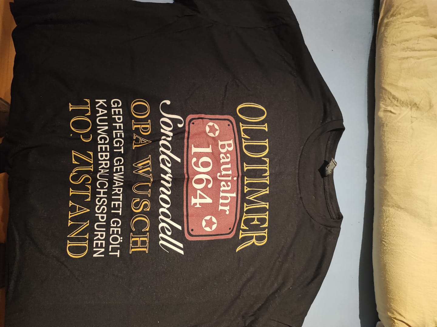 Customer photo review of Oldtimer Sondermodell - Personalisierbares Herren T-Shirt