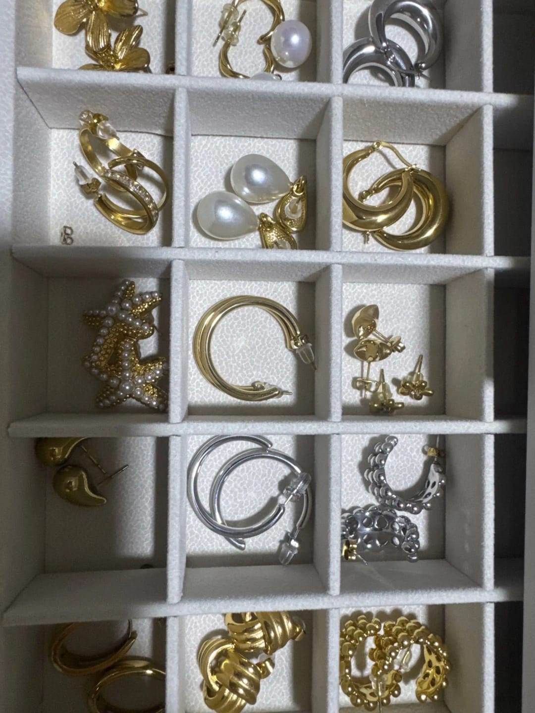 Customer photo review of Modern Edge Golden Hoops