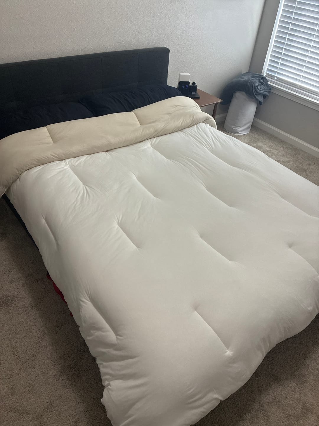 Customer photo review of MarshMellow Comforter
