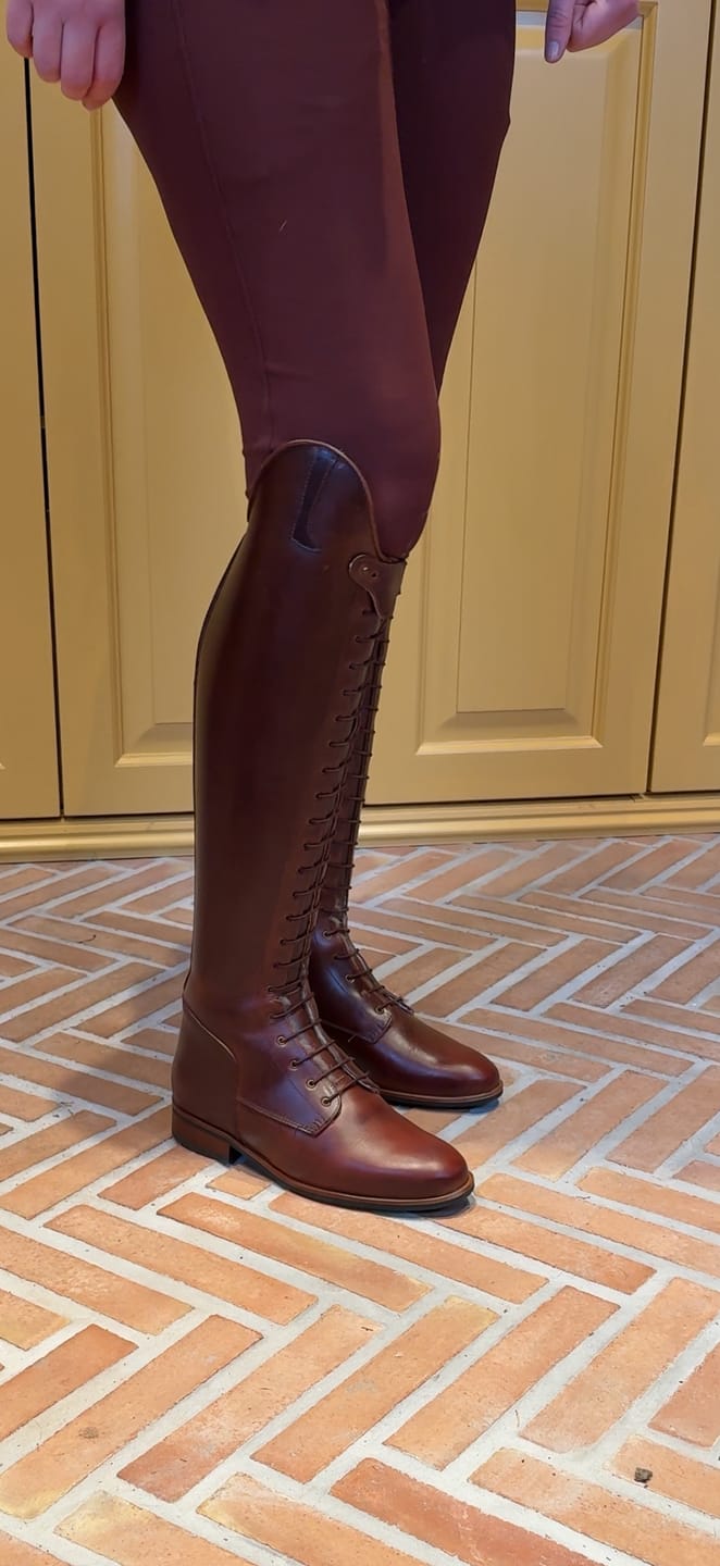 Customer photo review of Paulista Seahorse Brown