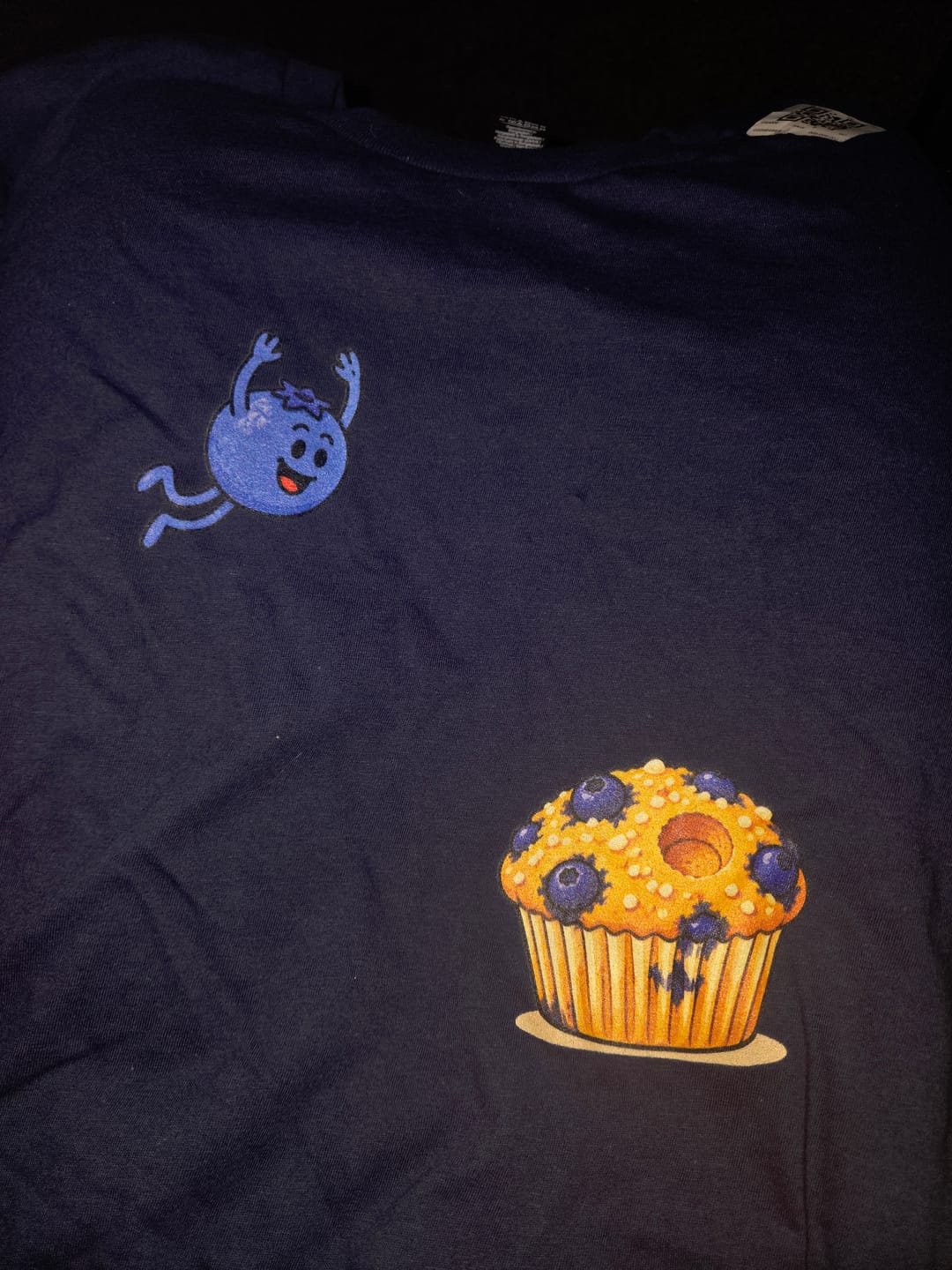 Customer photo review of Blueberry Muffin Dive T-Shirt
