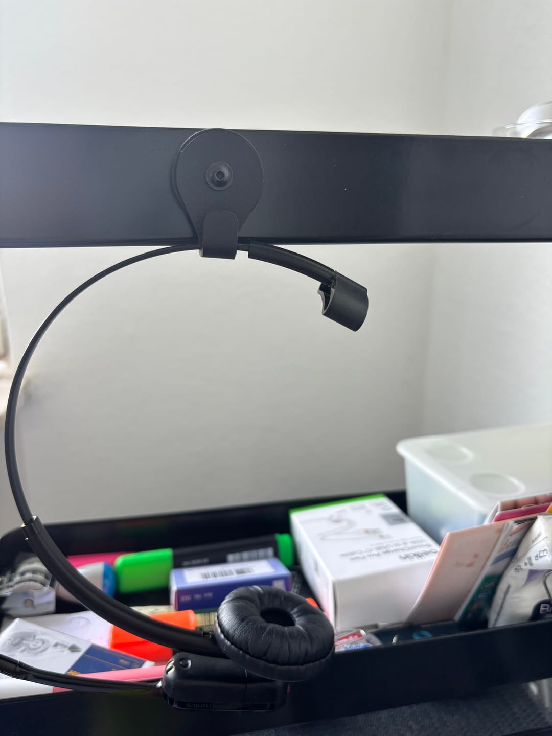 Customer photo review of Vielseitiger Magnethaken für Auto, Wohnmobil und Campervan bis 8 kg Haltekraft