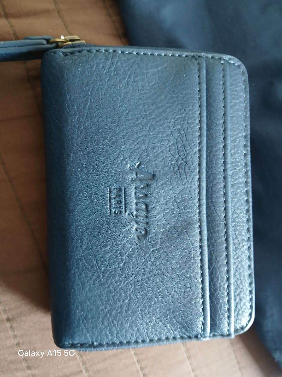 Customer photo review of Le portemonnaie Jasmin - Vegan et Résistant