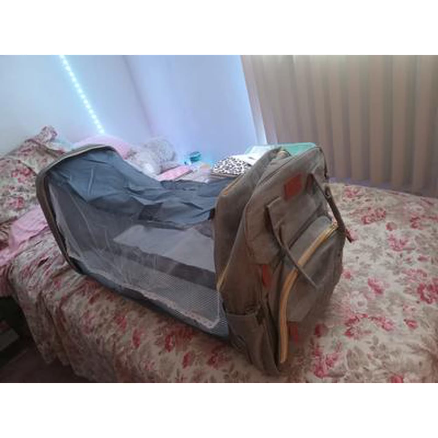 Customer photo review of PilleKuckó™ - a fekvőhellyé nyitható pelenkázótáska