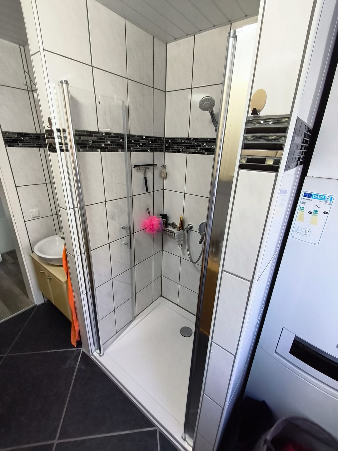 Customer photo review of SONNI Dusche Nischentür Doppel Pendeltür Schwingtür Rahmenlos ESG Glas 80-120cm Höhe 195cm