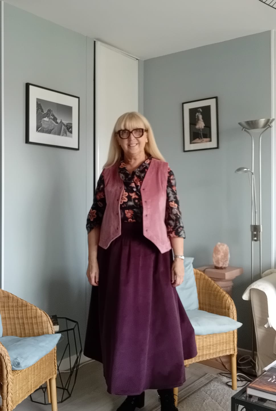 Customer photo review of Jupe Tao — Velours côtelé prune
