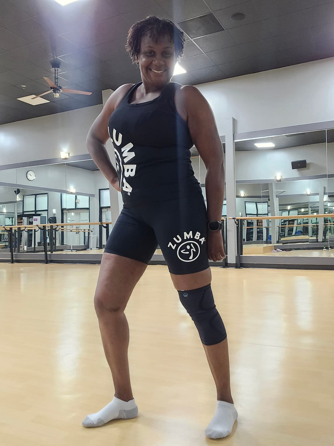 Customer photo review of Zumba Basic High Waisted Ankle Leggings