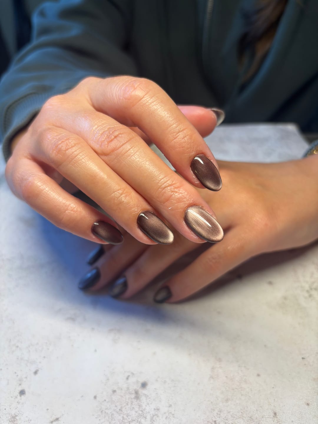 Customer photo review of Semilac 965 Chocolate Gloss UV Gel Polish