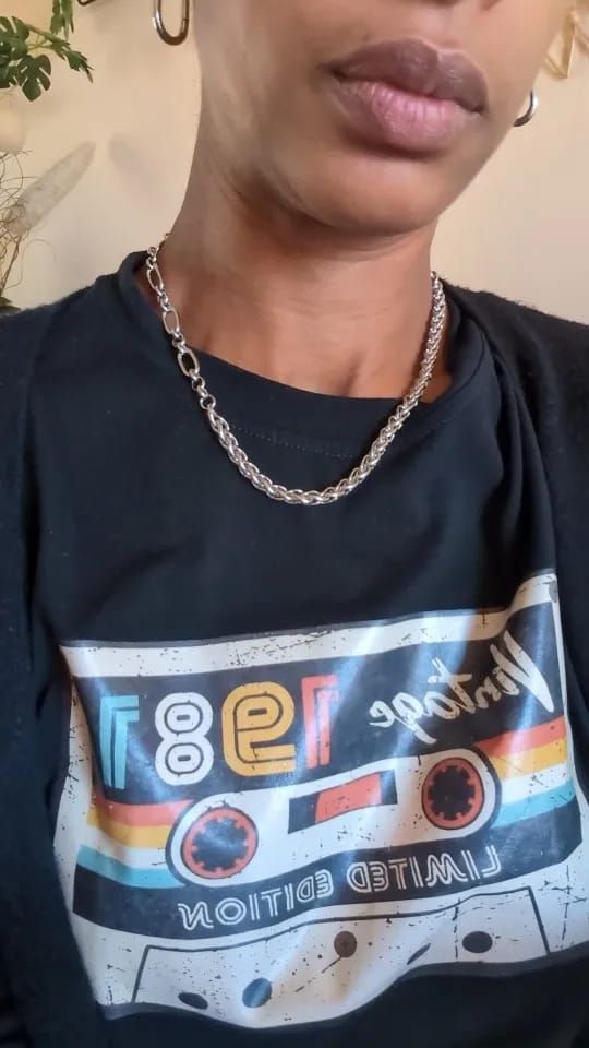 Customer photo review of Gleaming Chunk Aura Necklace