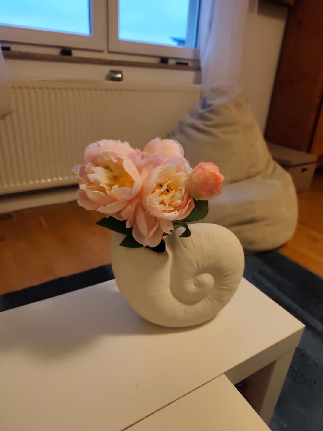 Customer photo review of Künstliche Pfingstrose 50 cm, 2er-Set – Seidenblumen mit je 2 Blütenköpfen für Vase, Hochzeit & Deko