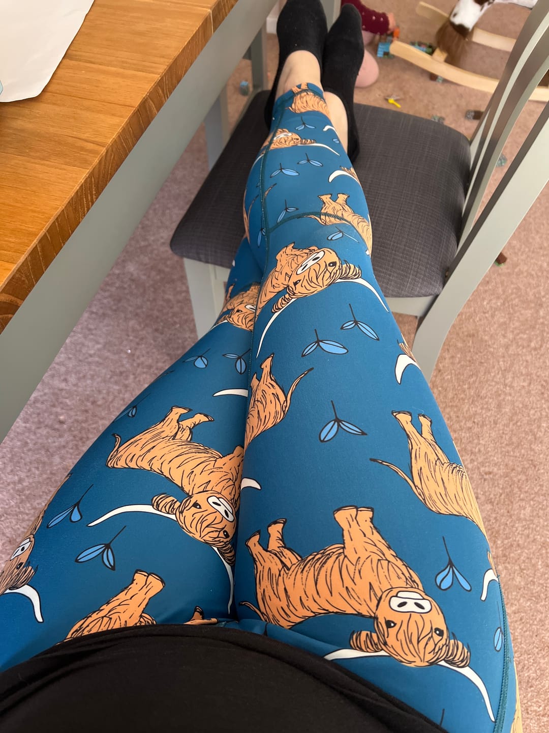Customer photo review of Teal Highland Cow Women's Activewear Leggings