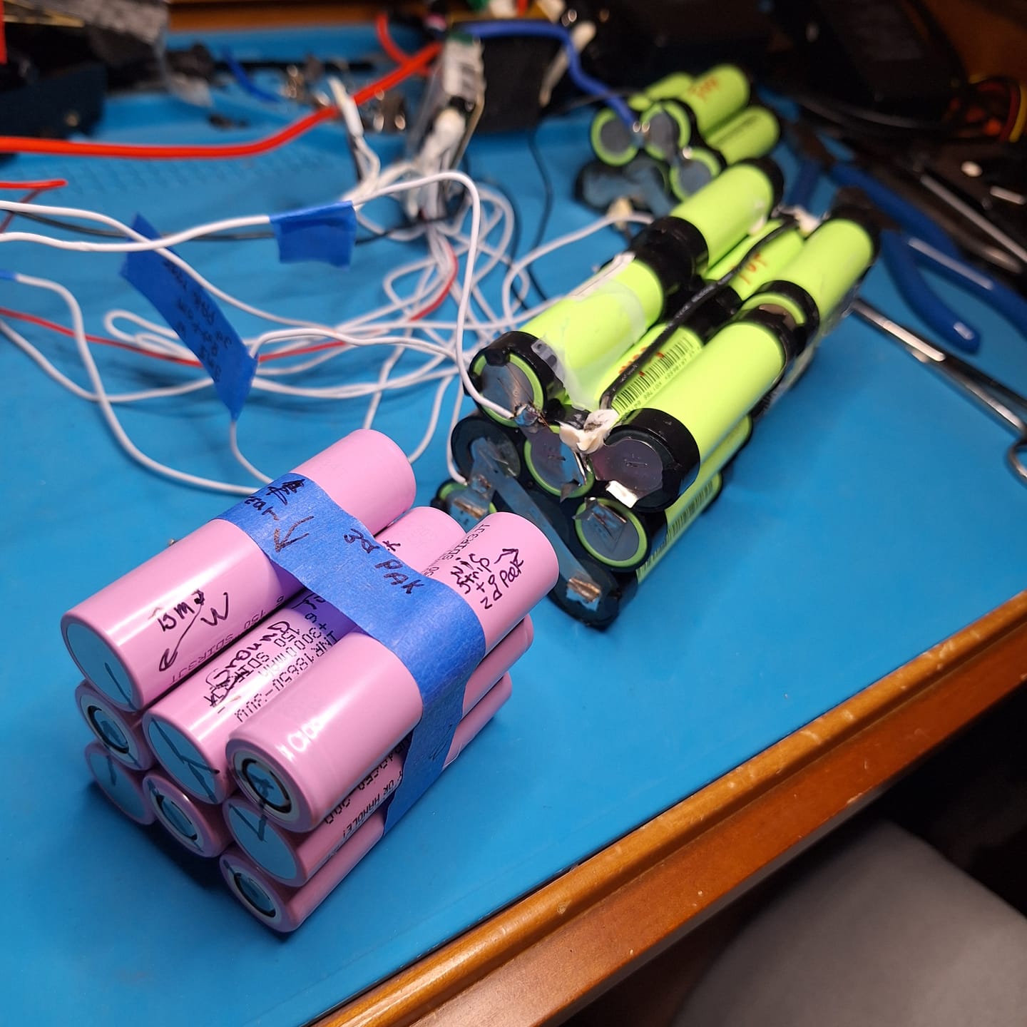 Customer photo review of Samsung 30Q 18650 3000mAh 15A Battery