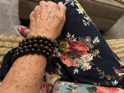 Customer photo review of Selavra Garnet Bracelet