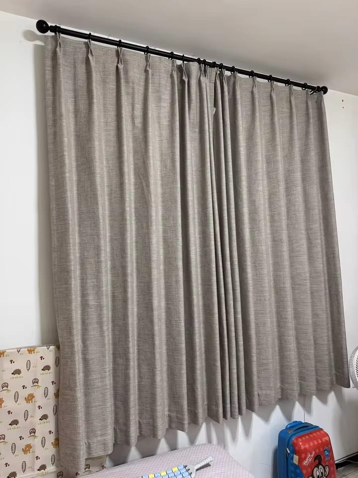 Customer photo review of Cortina 100% Blackout Efeito Linho Bambu Sob Medida - Kiyari