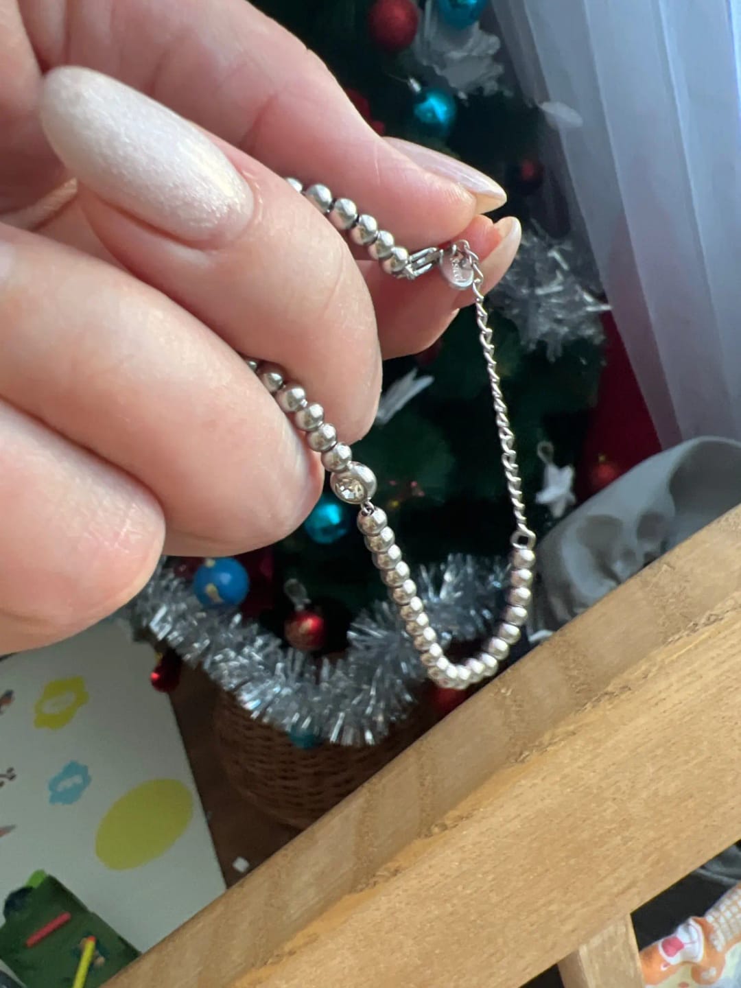 Customer photo review of Solitaire Bead Bracelet