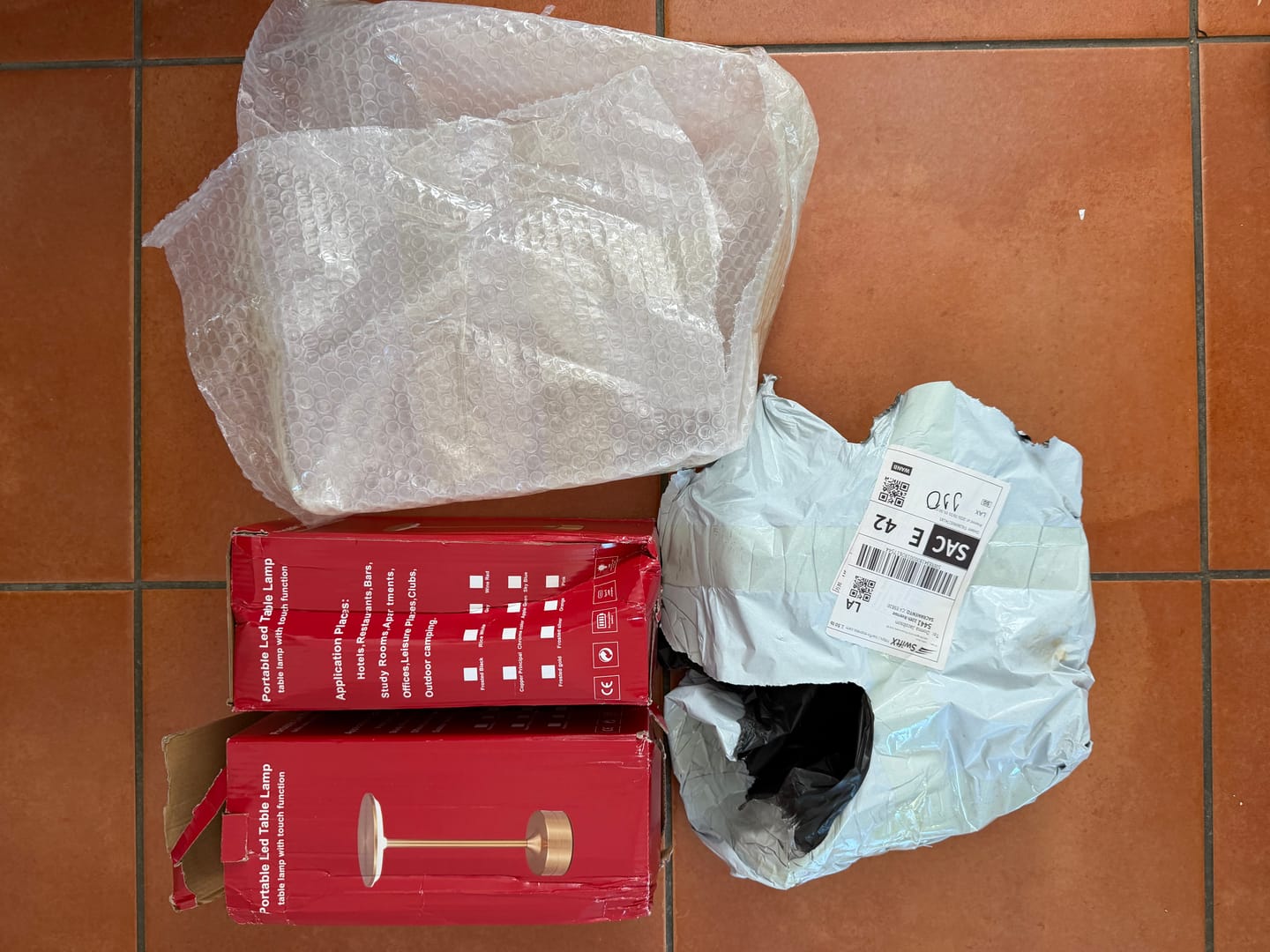 Customer photo review of EMBAR Cordless Puzzle Light