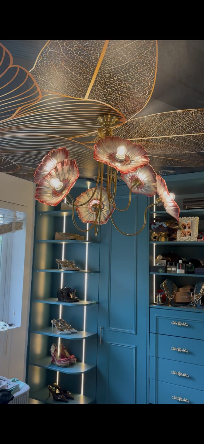 Customer photo review of Bouquet 6 Wine - Floral Chandelier E14