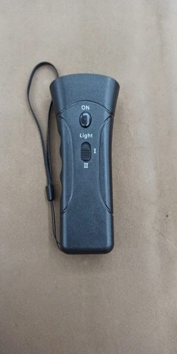 Customer photo review of Handheld Dog Deterrent Device for Walks and Rides